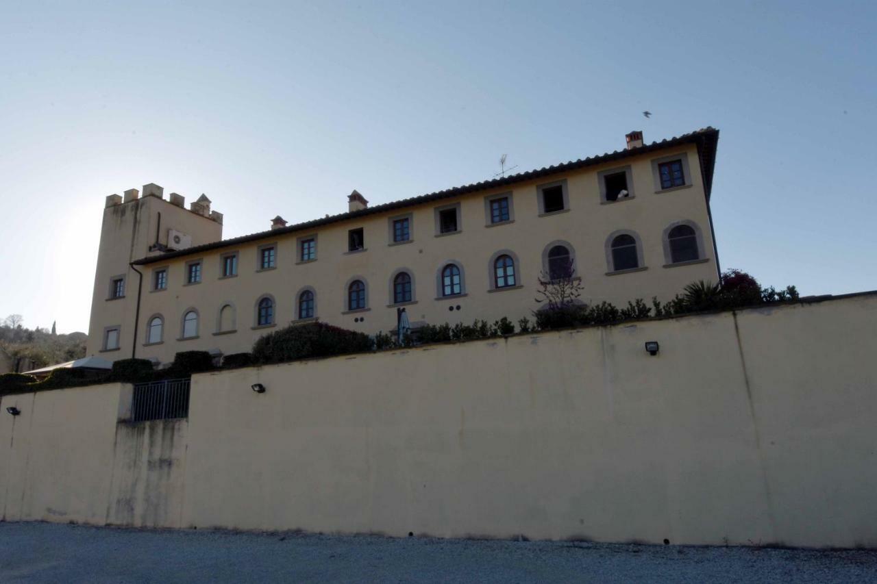 Historical Palace In The Heart Of Tuscany Apartment ลาสตรา อา ซินญา ภายนอก รูปภาพ